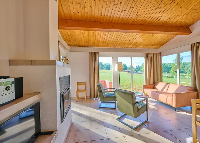 Aldeamento Turístico Francecomfort - L'espinet Quillan